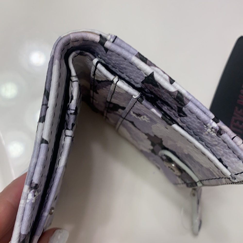 Steve Madden wallet - Picture 5 of 8